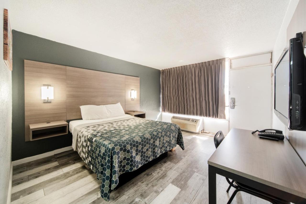 Econo Lodge Inn & Suites Near Bricktown Oklahoma City Exteriér fotografie